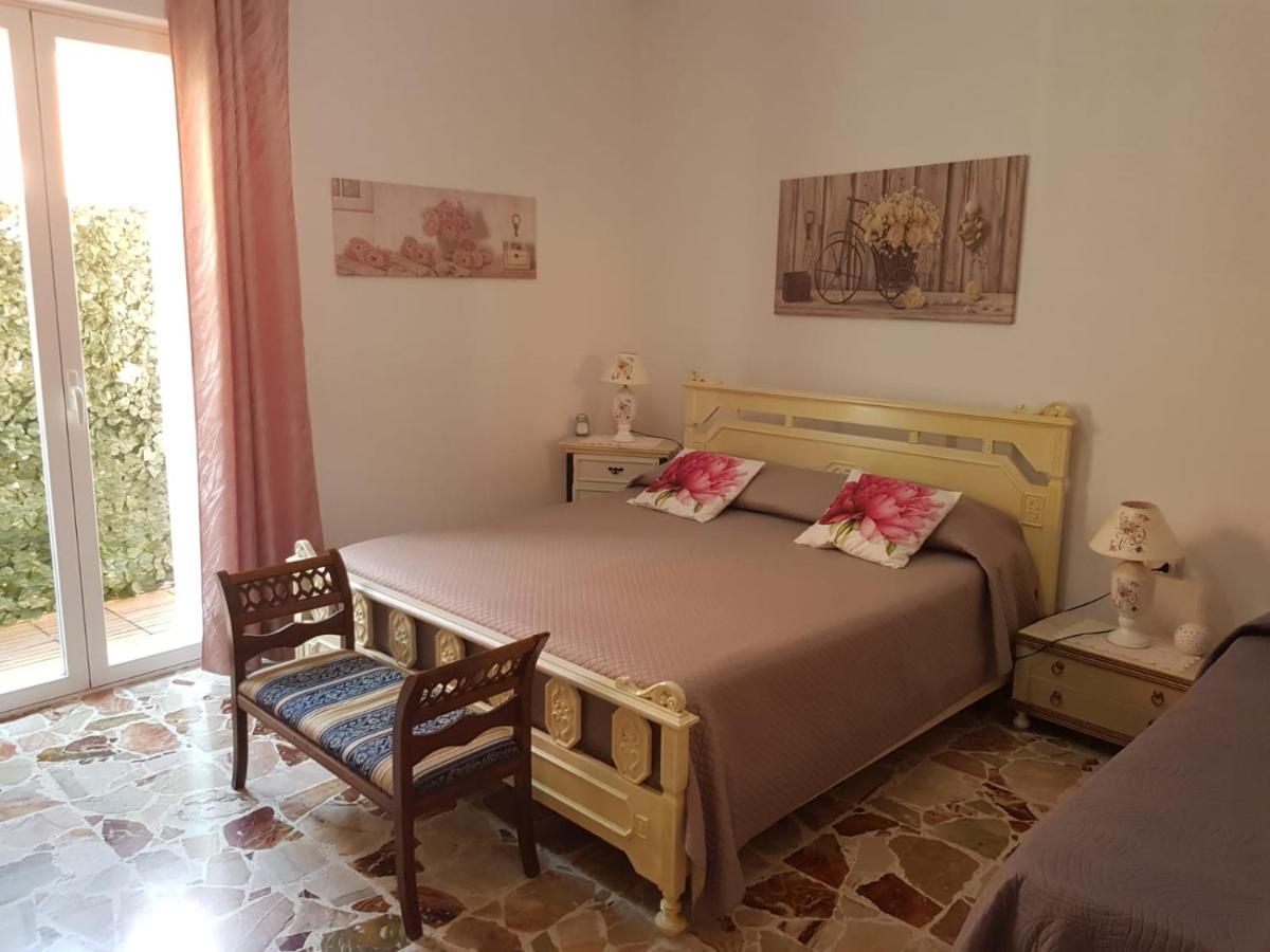 רגוזה B&B Carrubbelle מראה חיצוני תמונה